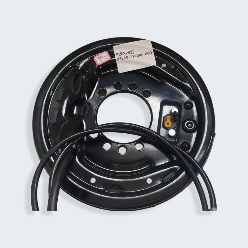 Gruppo freno destro del carrello elevatore X25 Hangcha da 2,5 tonnellate Gruppo freno destro del carrello elevatore X25 Hangcha da 2,5 tonnellate