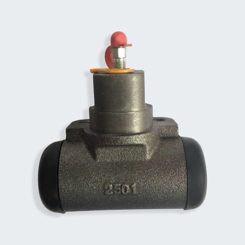 Cilindro del freno da 5-7 tonnellate del carrello elevatore Hangcha/Heli/TCM (con olio idraulico) Cilindro del freno da 5-7 tonnellate del carrello elevatore Hangcha/Heli/TCM (con olio idraulico)