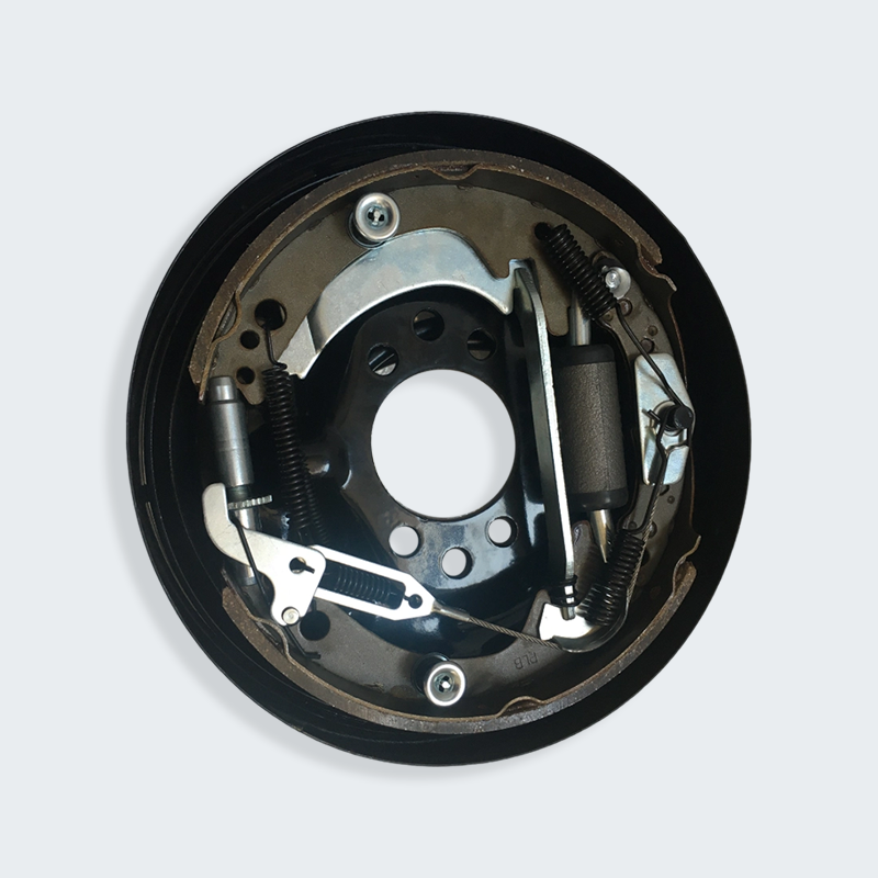 Gruppo freno sinistro del carrello elevatore Heli da 1,5 tonnellate Gruppo freno sinistro del carrello elevatore Heli da 1,5 tonnellate